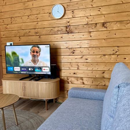 Lovely 1-Bedroom Vacation Home With Free Parking Demanovska Dolina Exterior foto